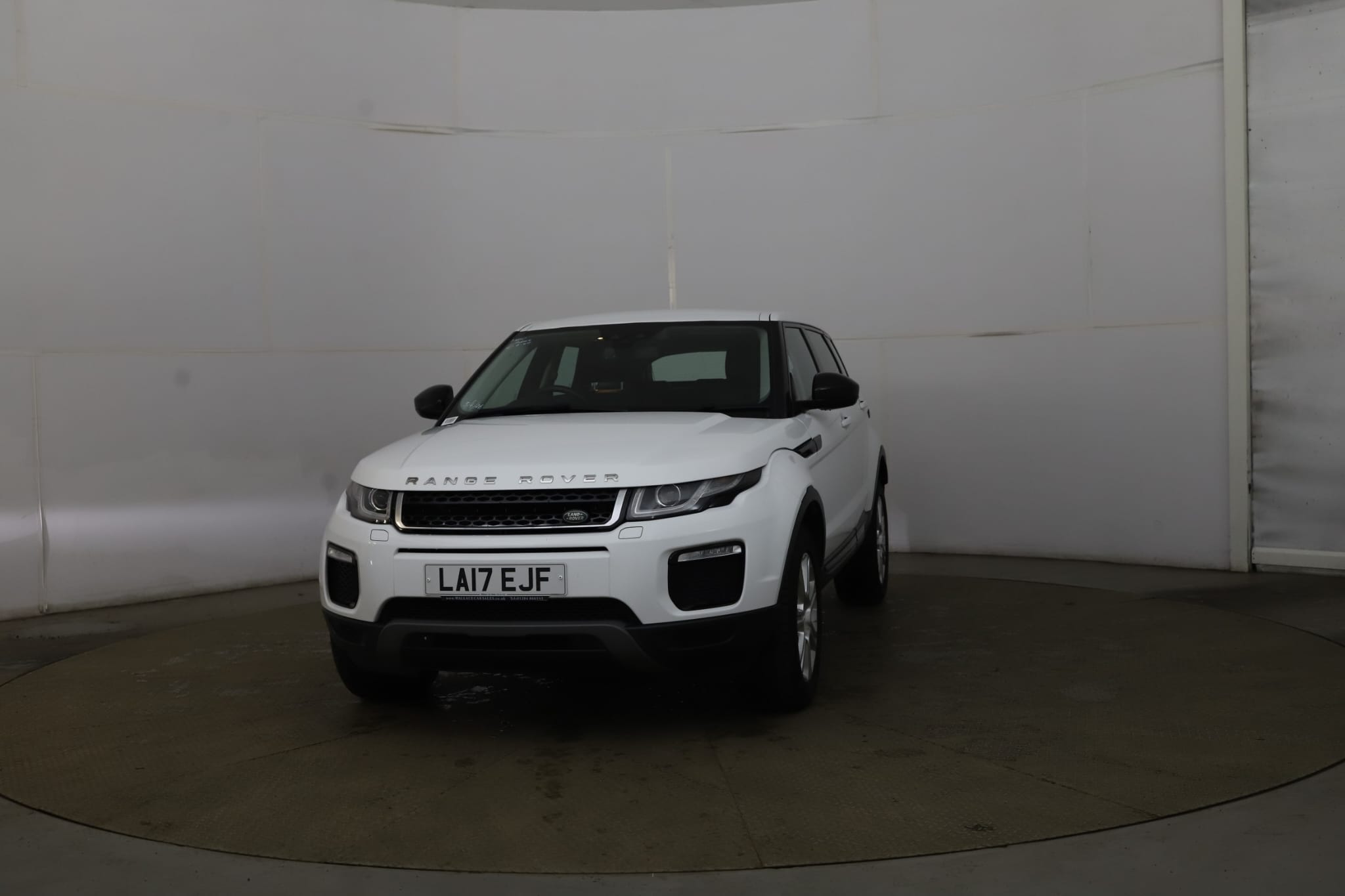 Suzukii Toyota Corolla